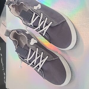 EUC Timberland Newport Bay Women s Shoes Grey Canvas Lace-Up - Size 6